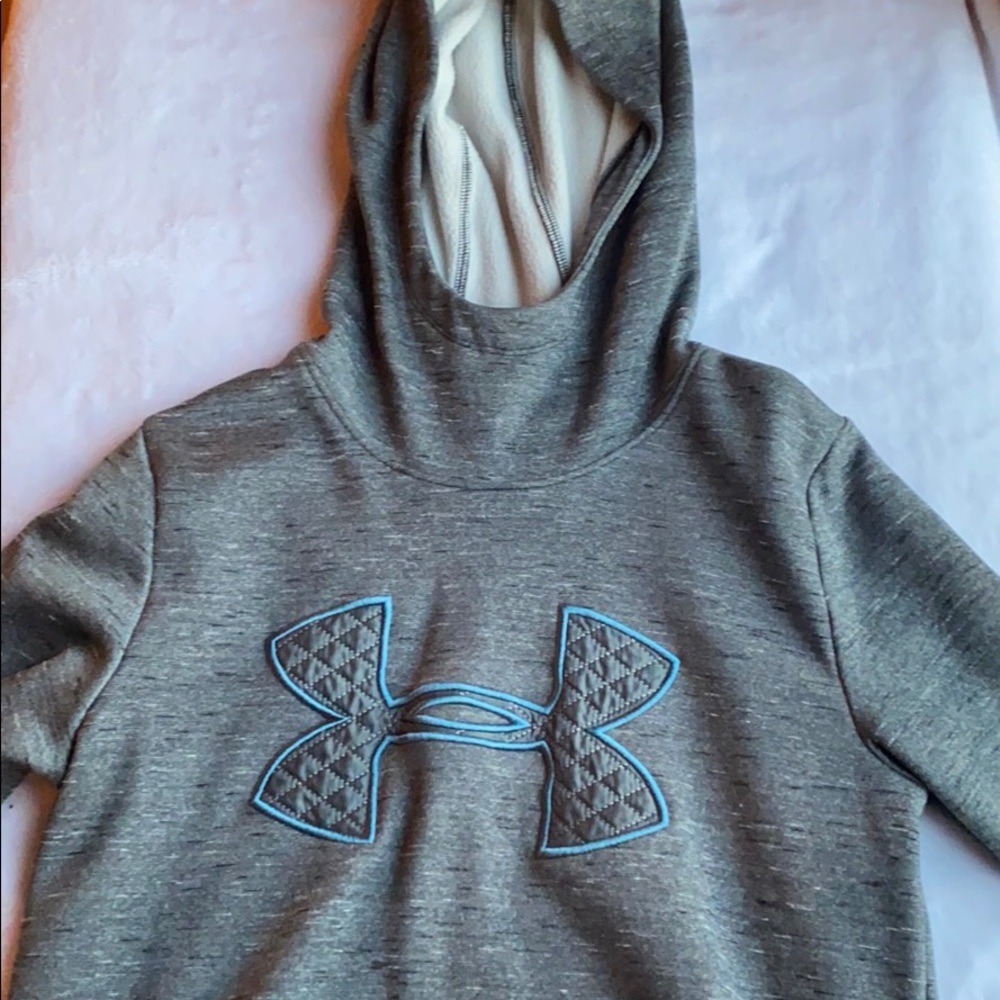 Under Amour Hoodie